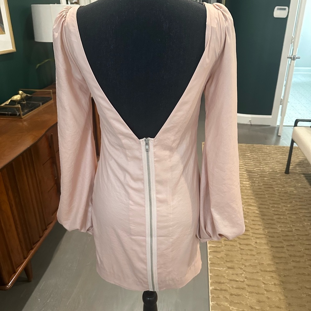 Elizabeth and James Maxi Dress and Blush Mini Dress Puffy Sleeves, open back - Picture 3 of 5